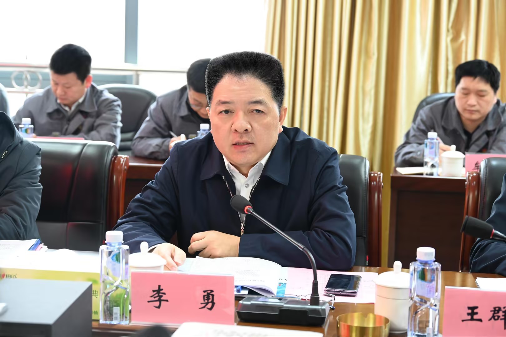 加速“四个融合”，提升“三种能力”，瞄准“专精特新”发展路径，实现高质量跨越式发展      ---- 湖南能源集团董事长李勇一行调研能投智装