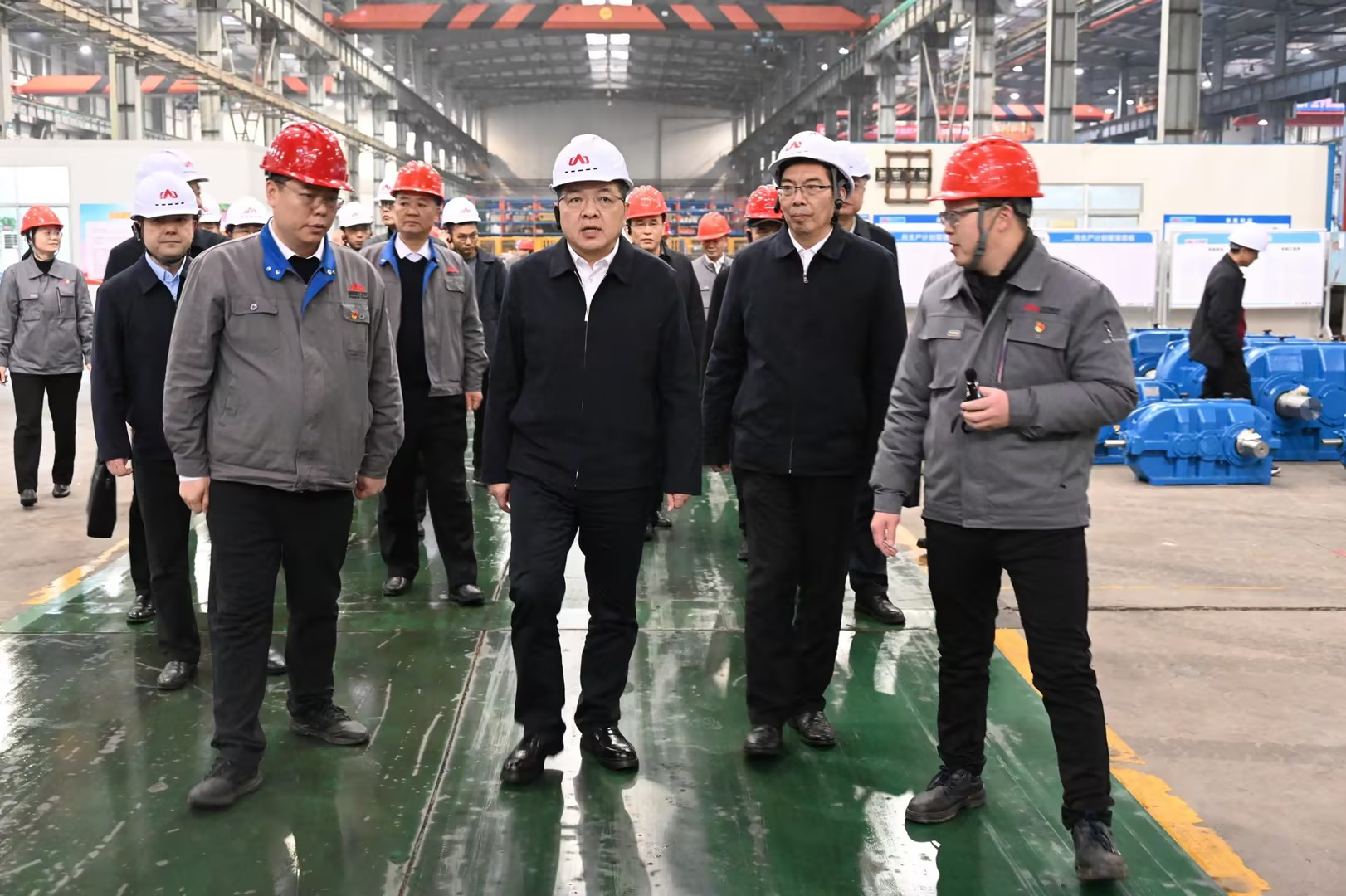 加速“四个融合”，提升“三种能力”，瞄准“专精特新”发展路径，实现高质量跨越式发展      ---- 湖南能源集团董事长李勇一行调研能投智装